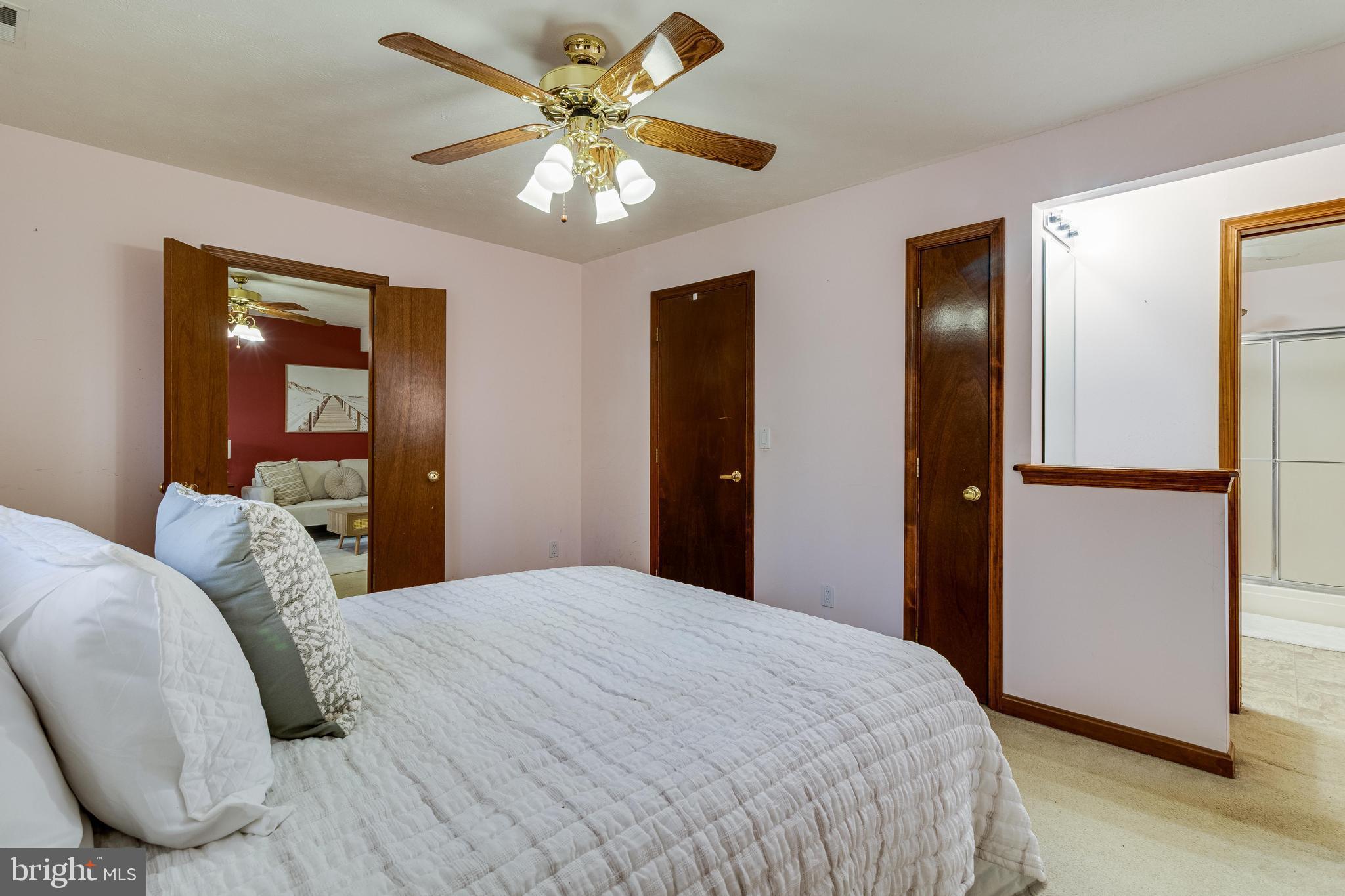 SYCAMORE HOLLOW OF WLDWD - Residential