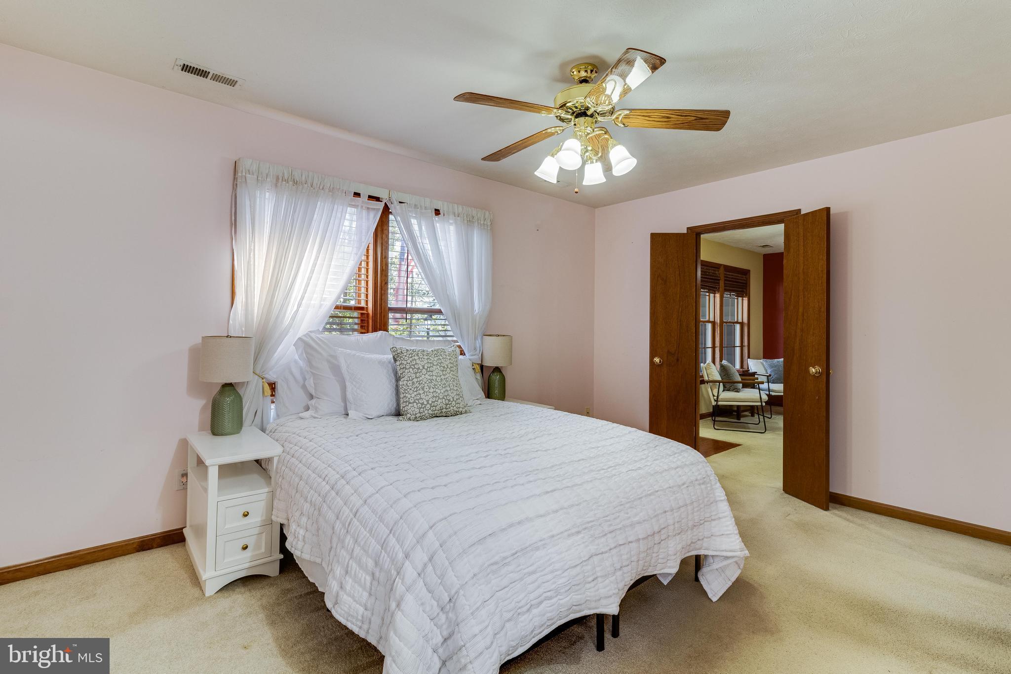 SYCAMORE HOLLOW OF WLDWD - Residential