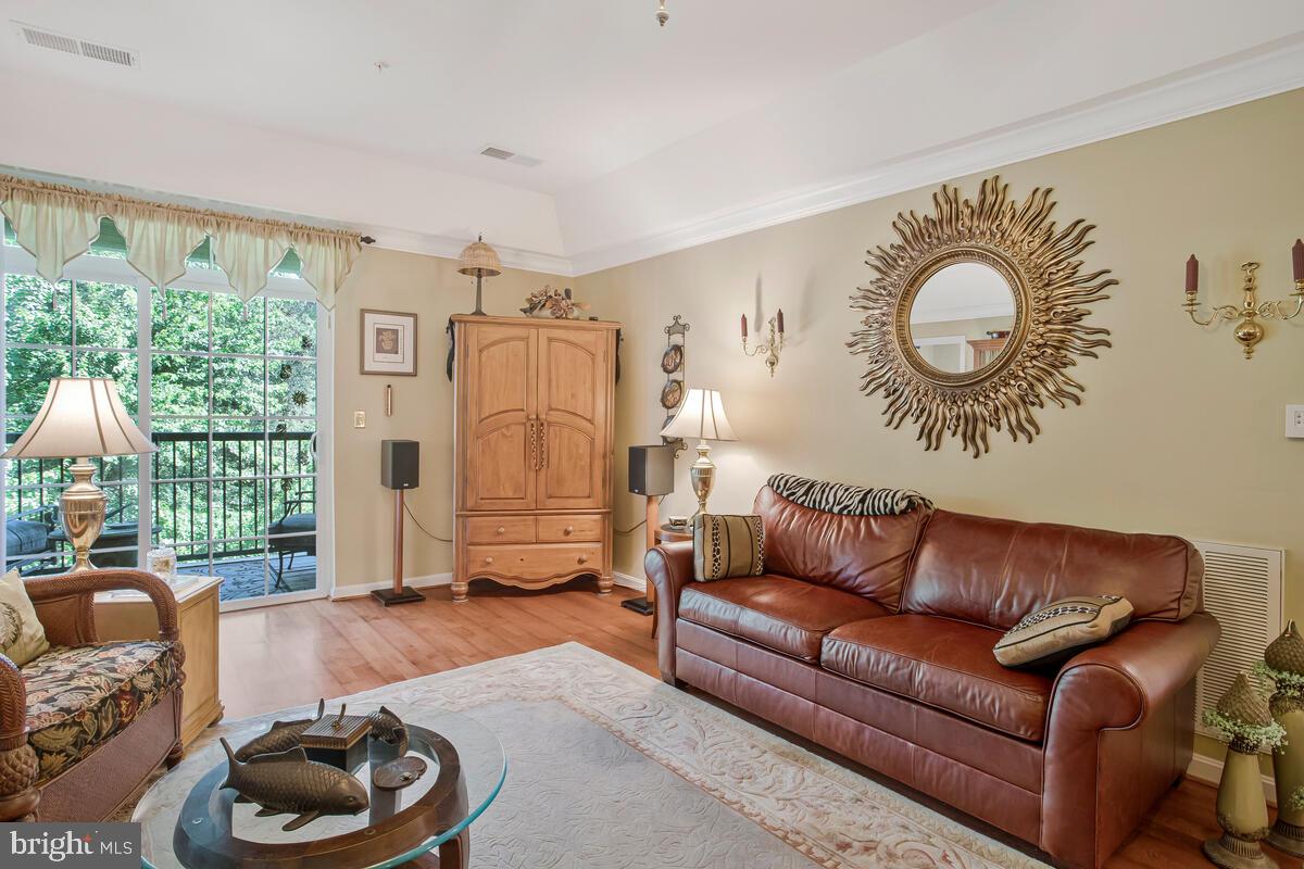 GATHERINGS AT LYNDWOOD - Residential