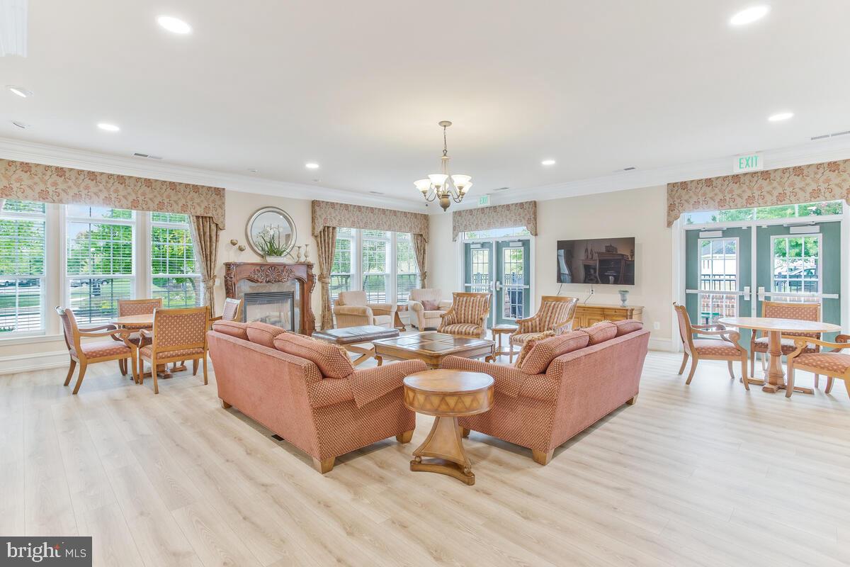 GATHERINGS AT LYNDWOOD - Residential