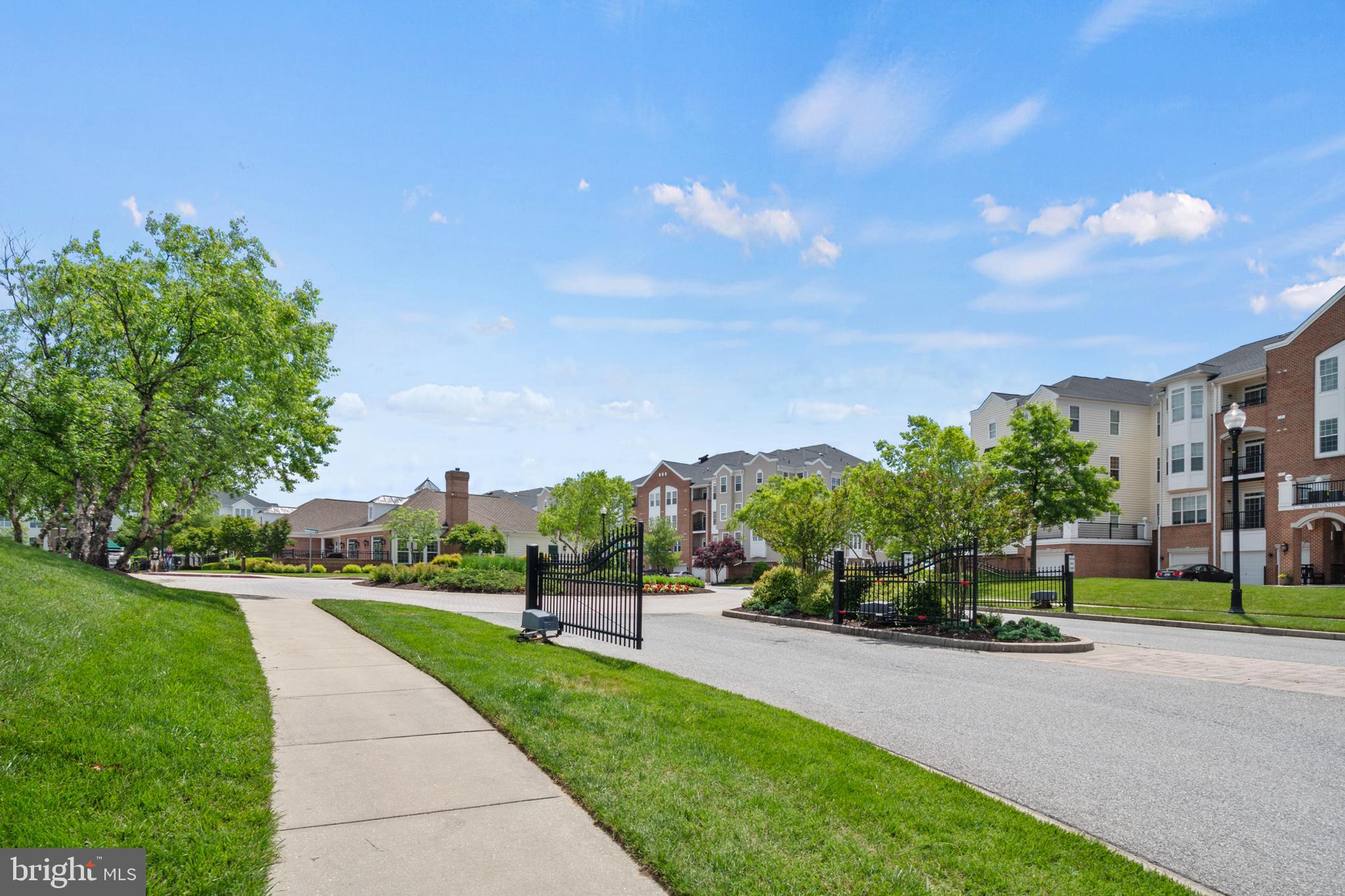 GATHERINGS AT LYNDWOOD - Residential