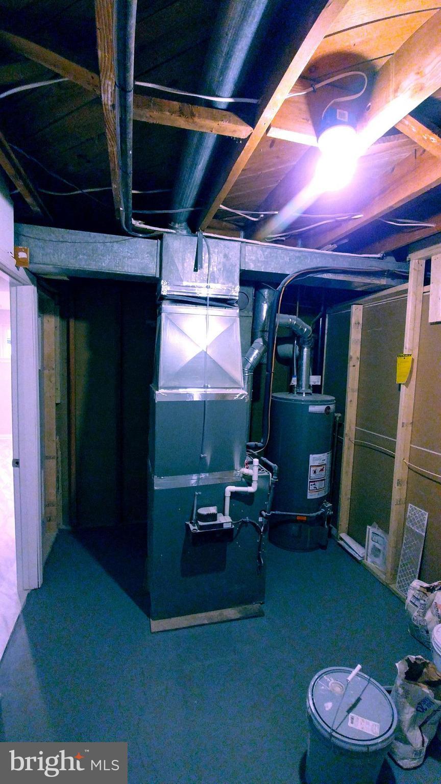 NORTH KENSINGTON - Residential