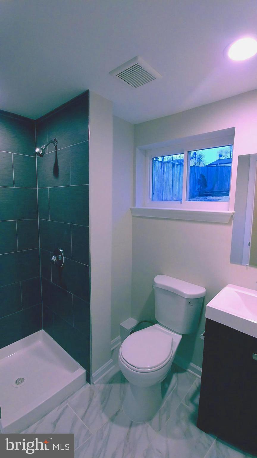 NORTH KENSINGTON - Residential