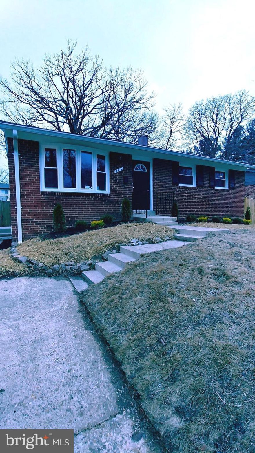 Welcome Home. Your Beautiful Home has a New Kitchen, Bath's, Floors and Appliances.  Granite counters and Ceramic Floors make this home unique. You'l Love the spaces bath and open feel of this home.  Call today and see your new home.