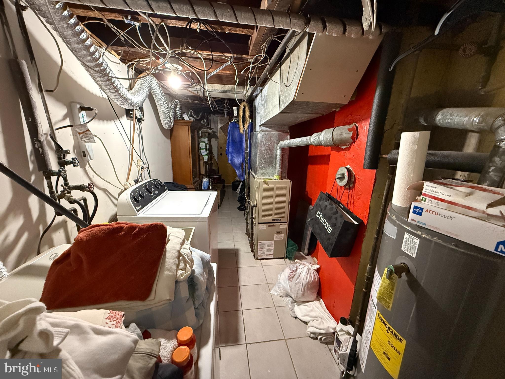 OXFORD CIRCLE - Residential