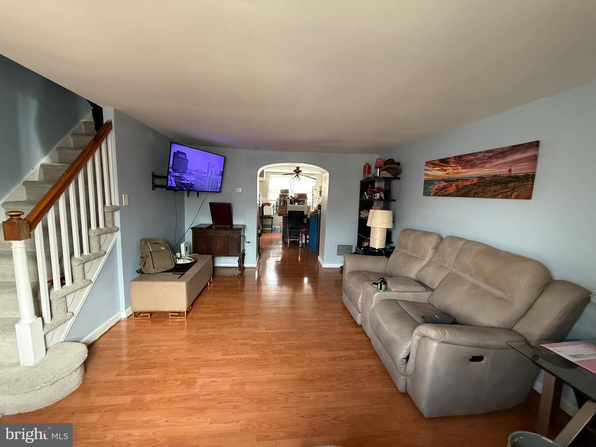 OXFORD CIRCLE - Residential