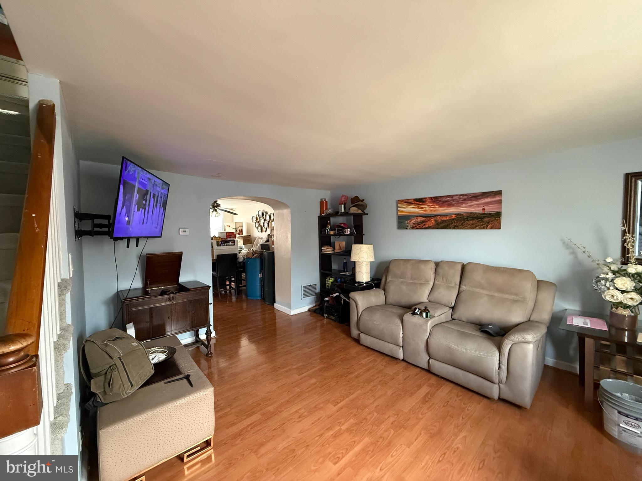 OXFORD CIRCLE - Residential