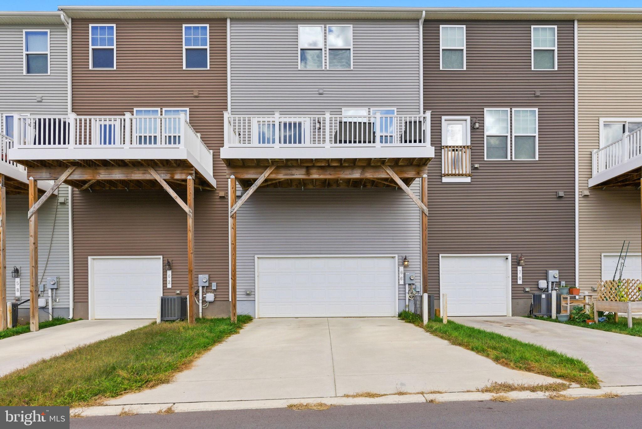 PRESIDENTS POINTE - Residential Lease