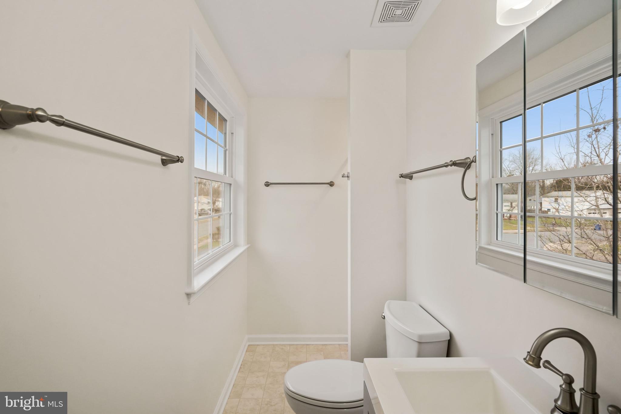 CHALET WOODS - Residential