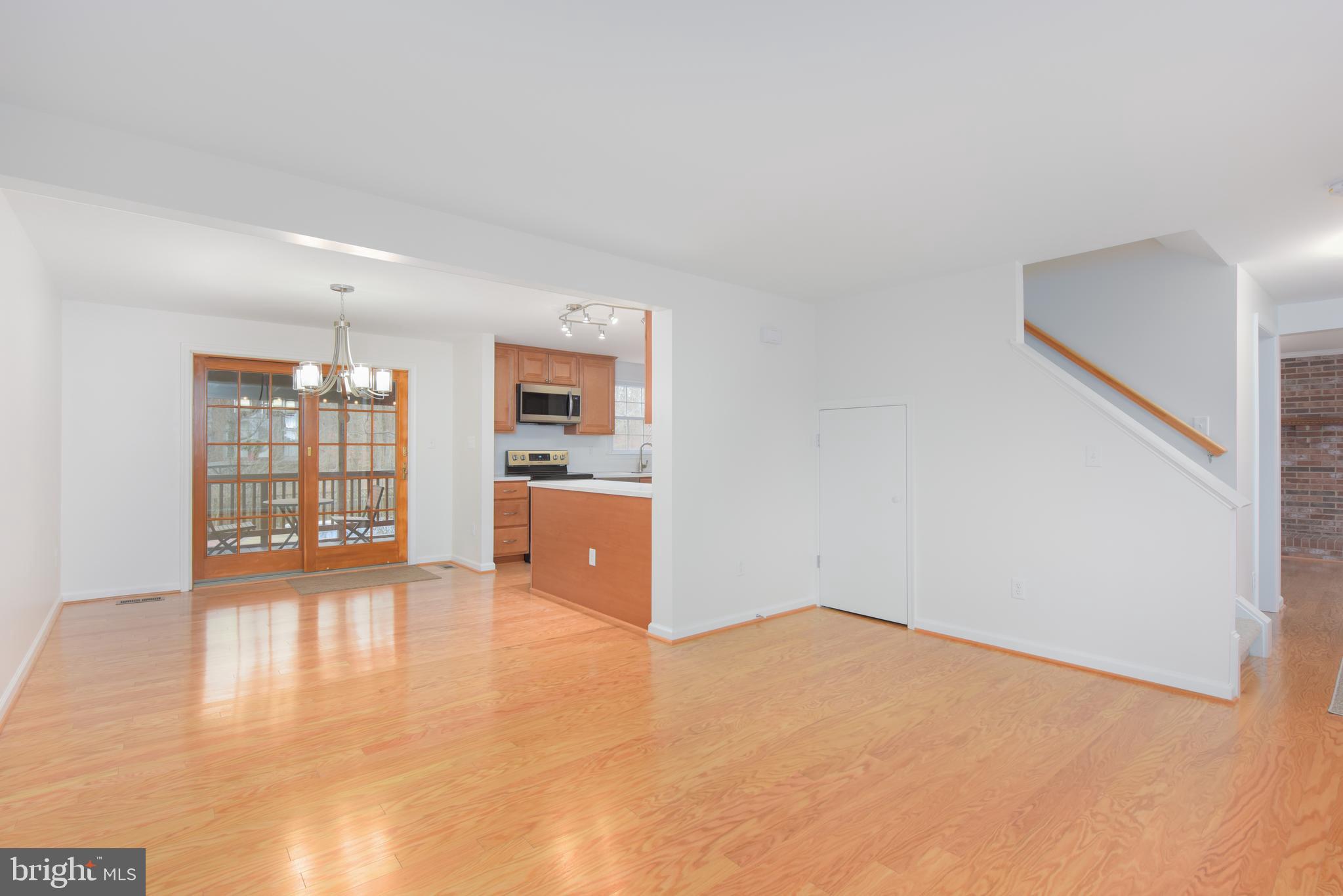 CHALET WOODS - Residential