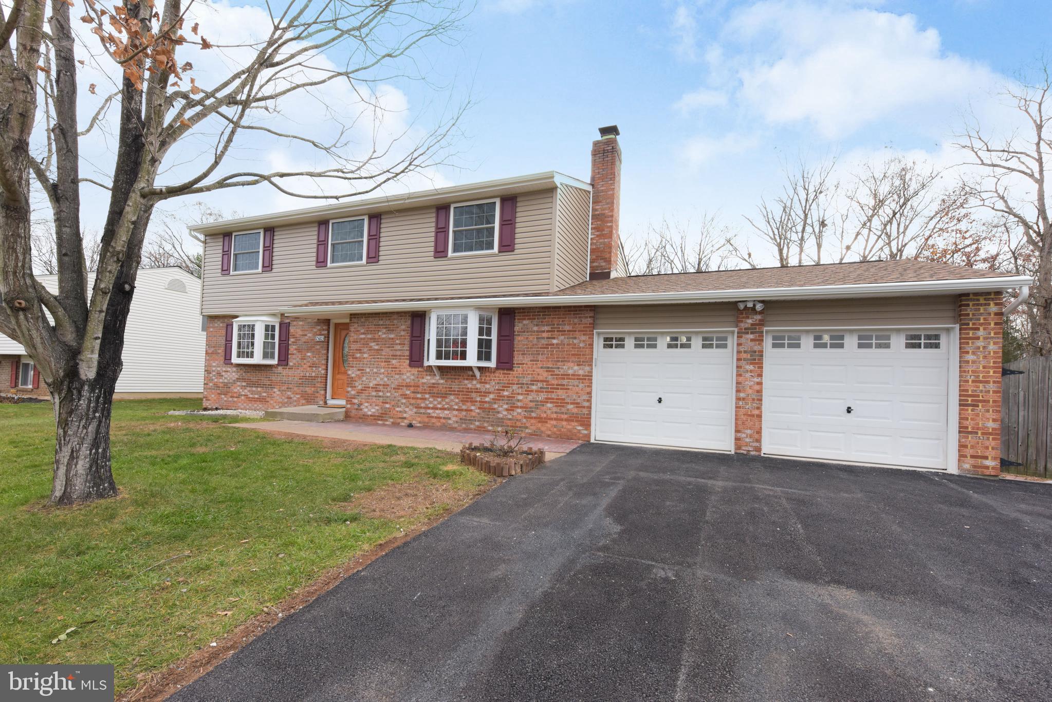 CHALET WOODS - Residential