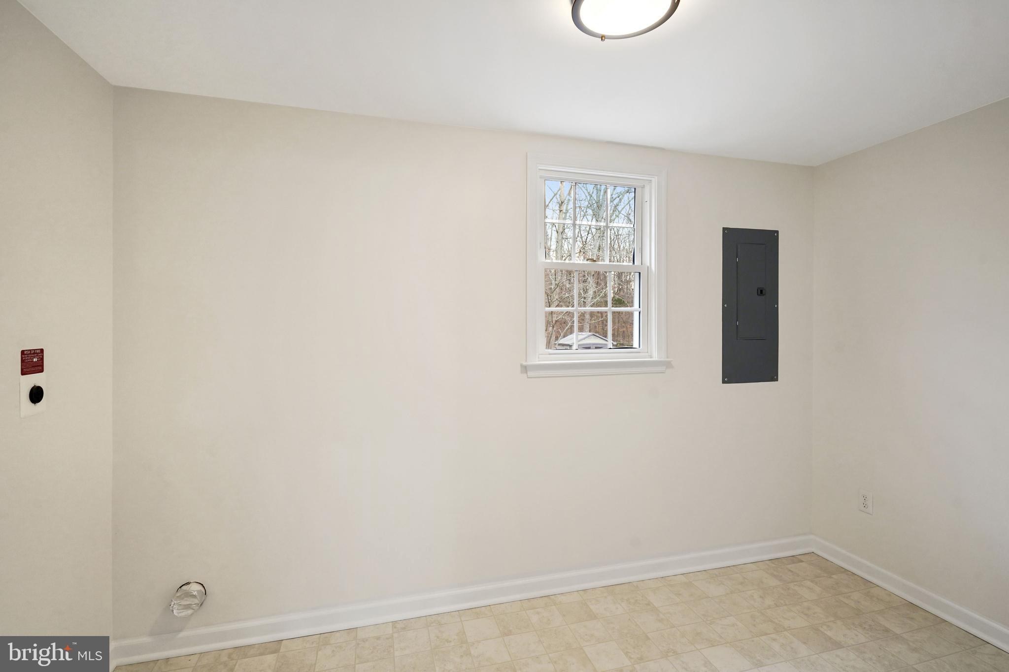 CHALET WOODS - Residential