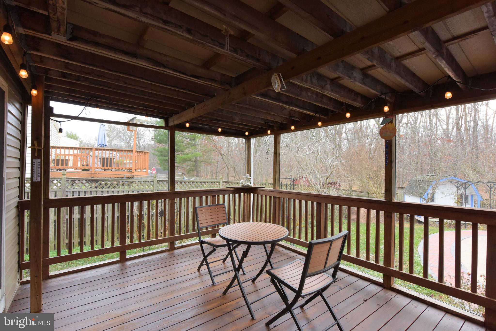 CHALET WOODS - Residential