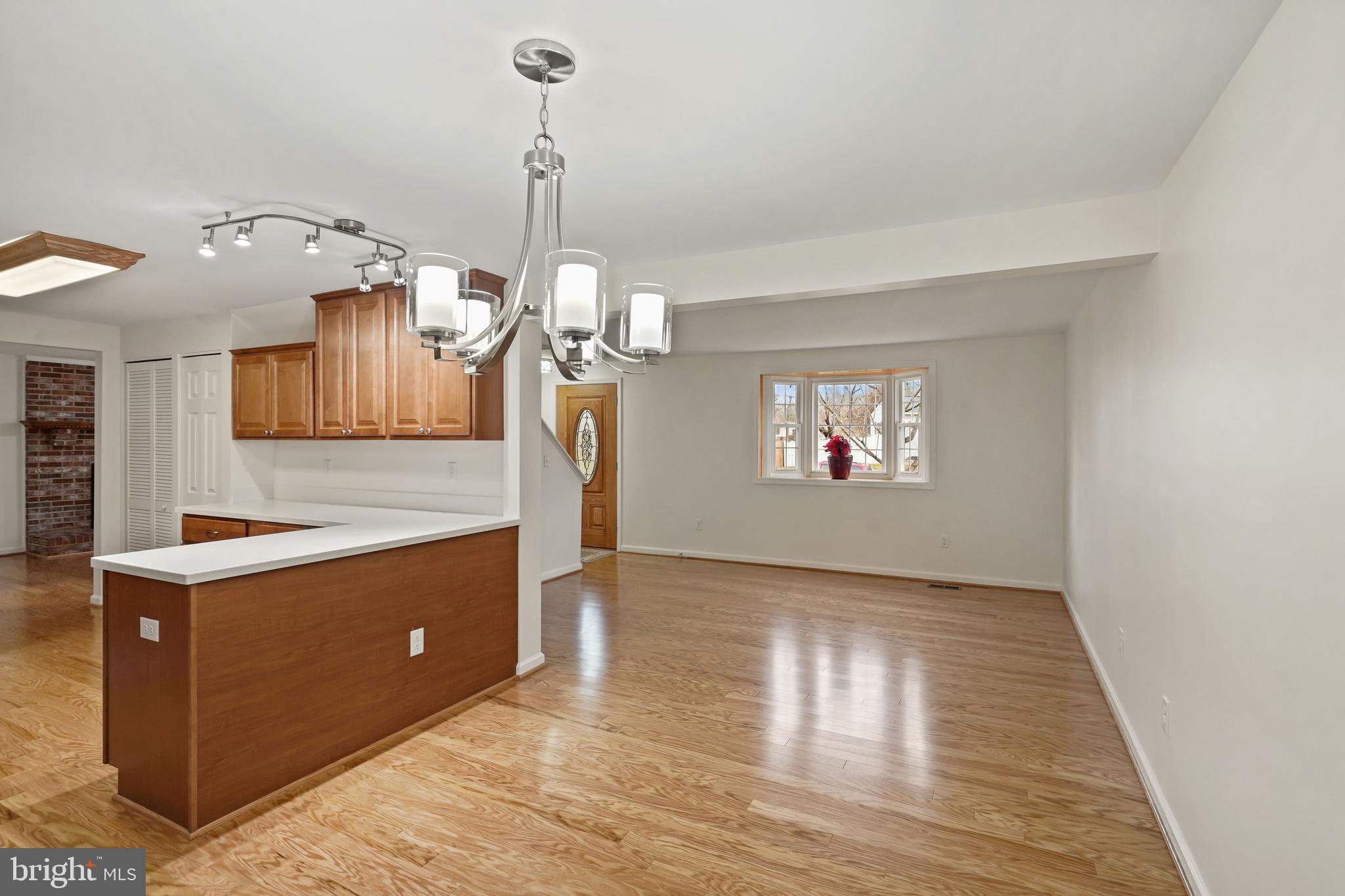 CHALET WOODS - Residential