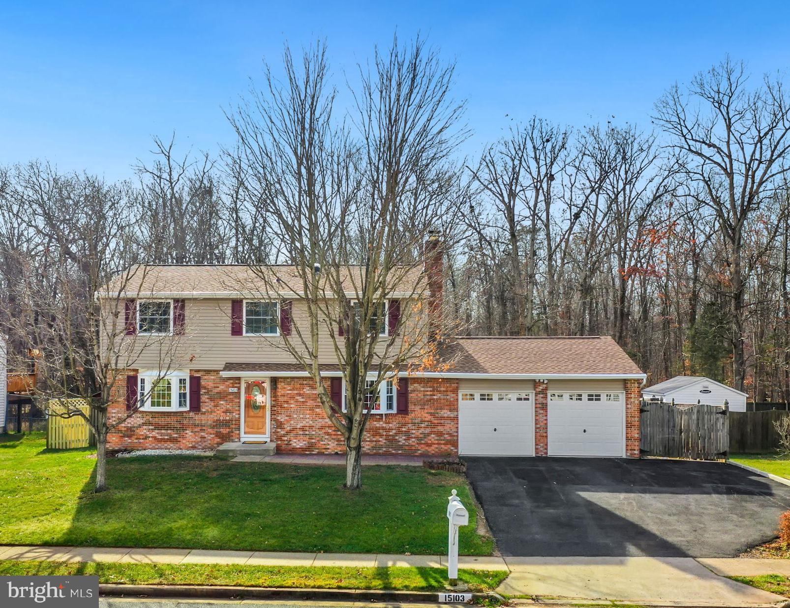 CHALET WOODS - Residential