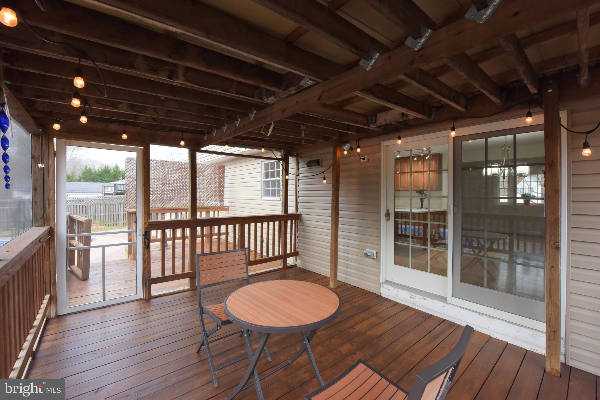 CHALET WOODS - Residential