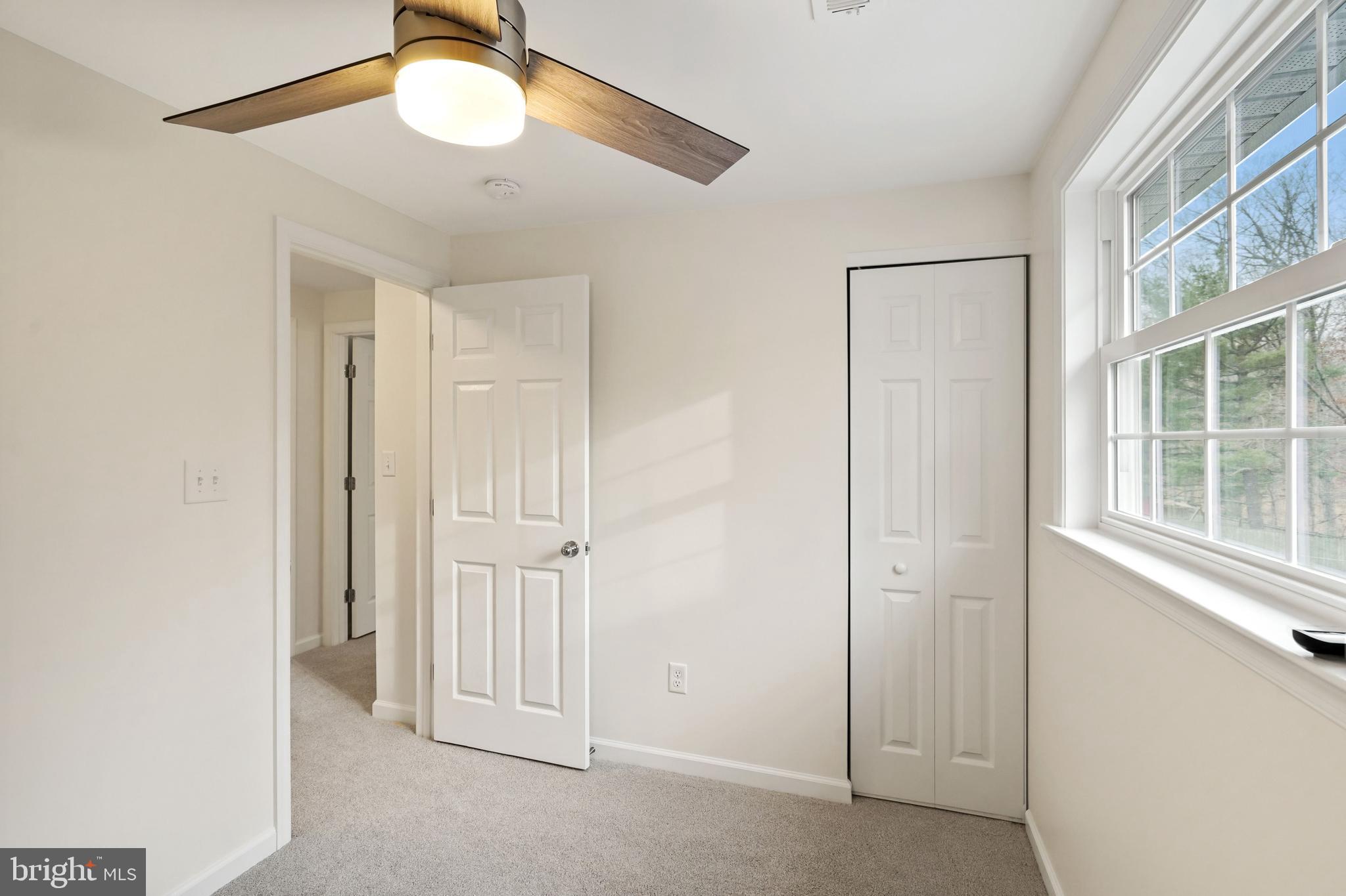 CHALET WOODS - Residential