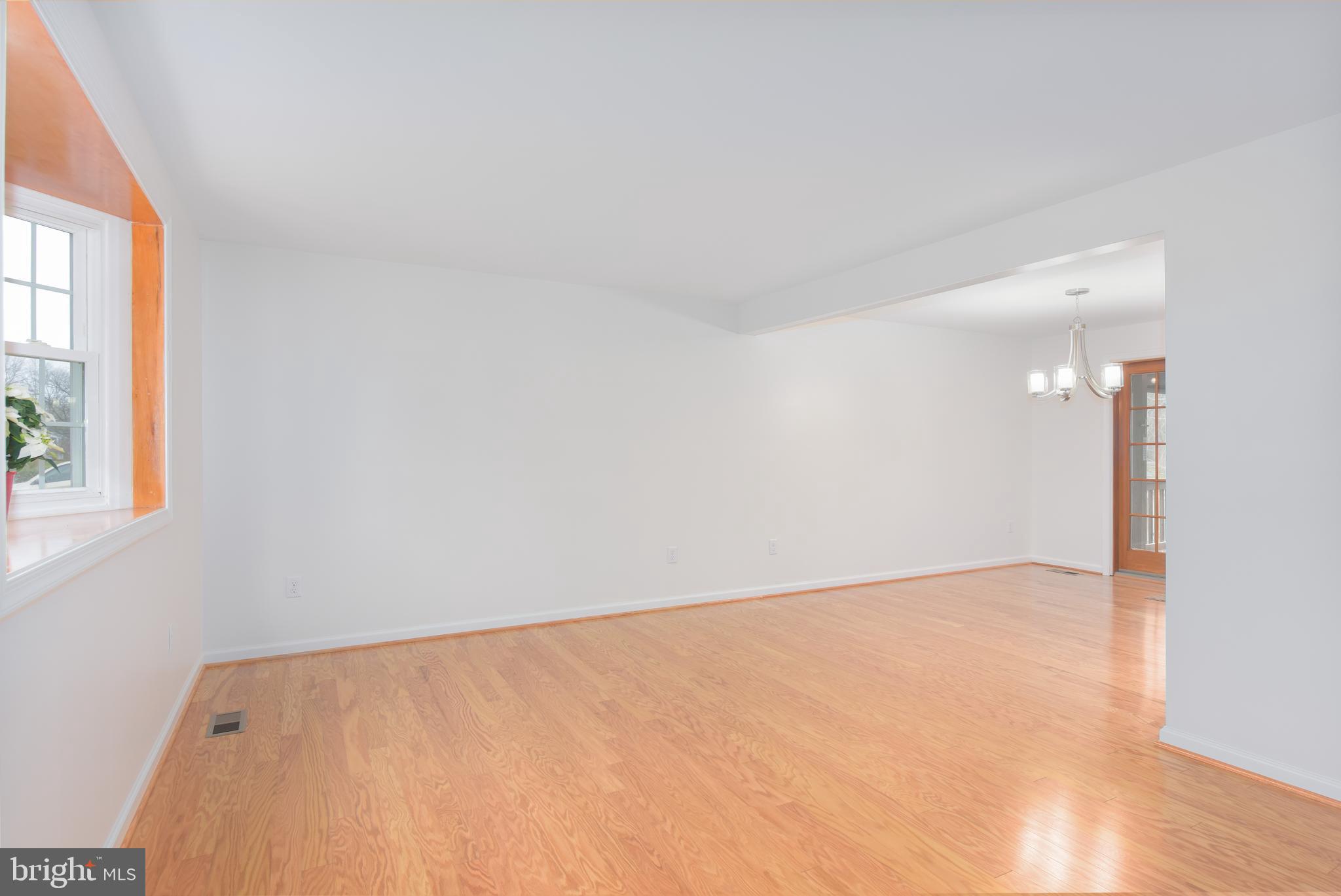 CHALET WOODS - Residential