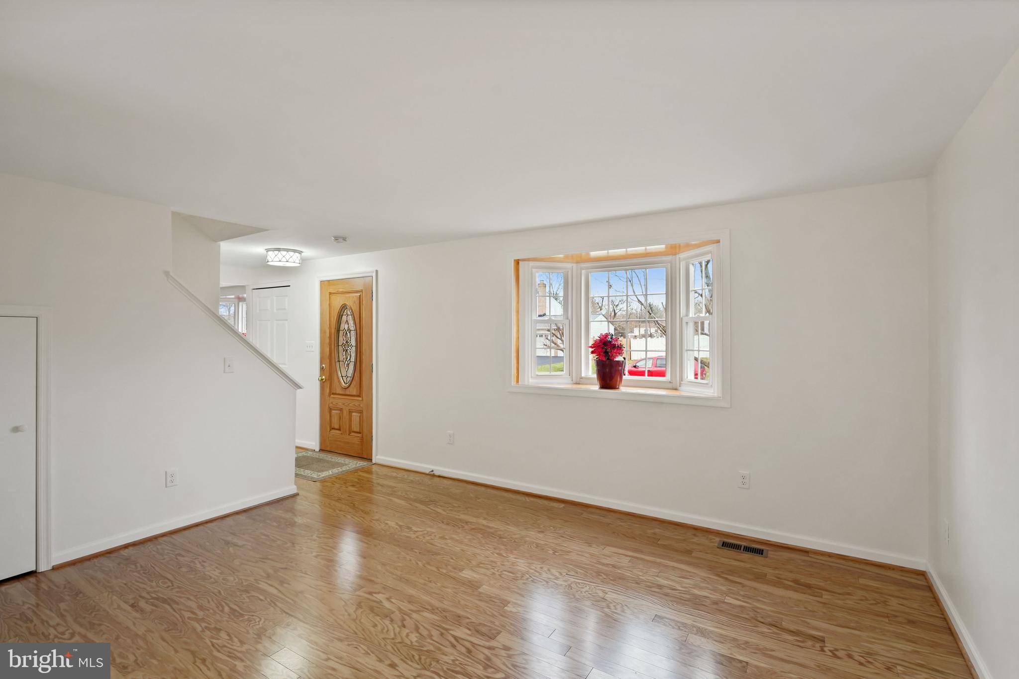 CHALET WOODS - Residential