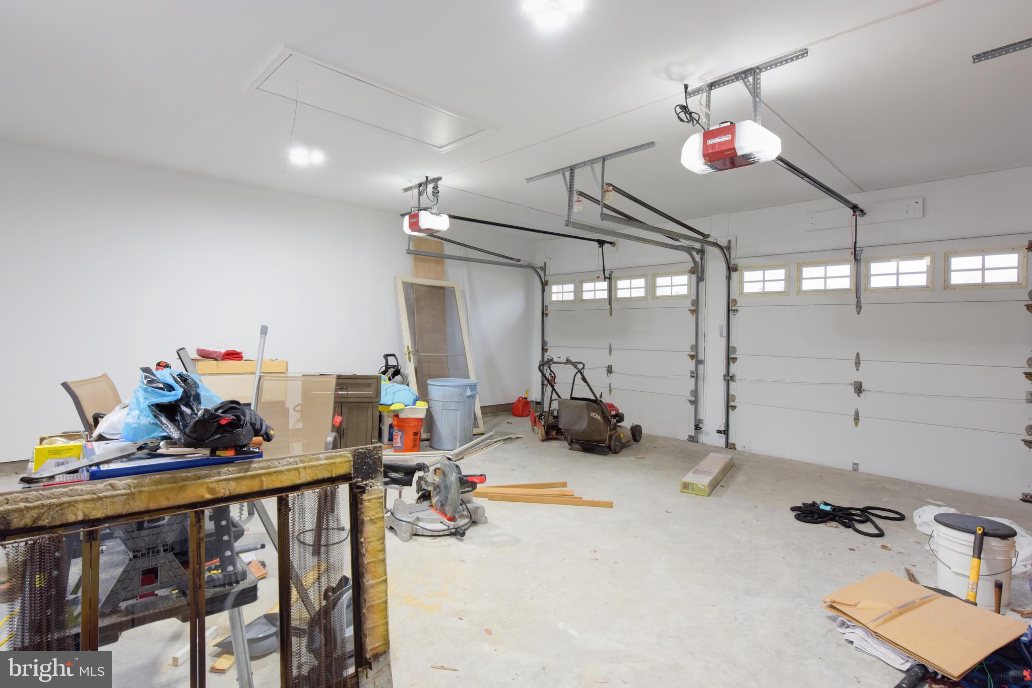 CHALET WOODS - Residential