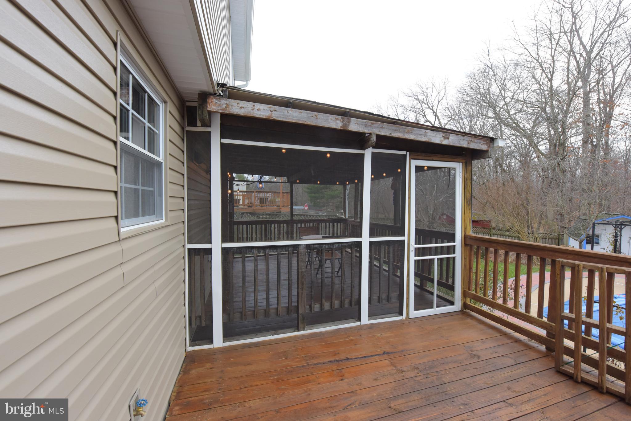 CHALET WOODS - Residential