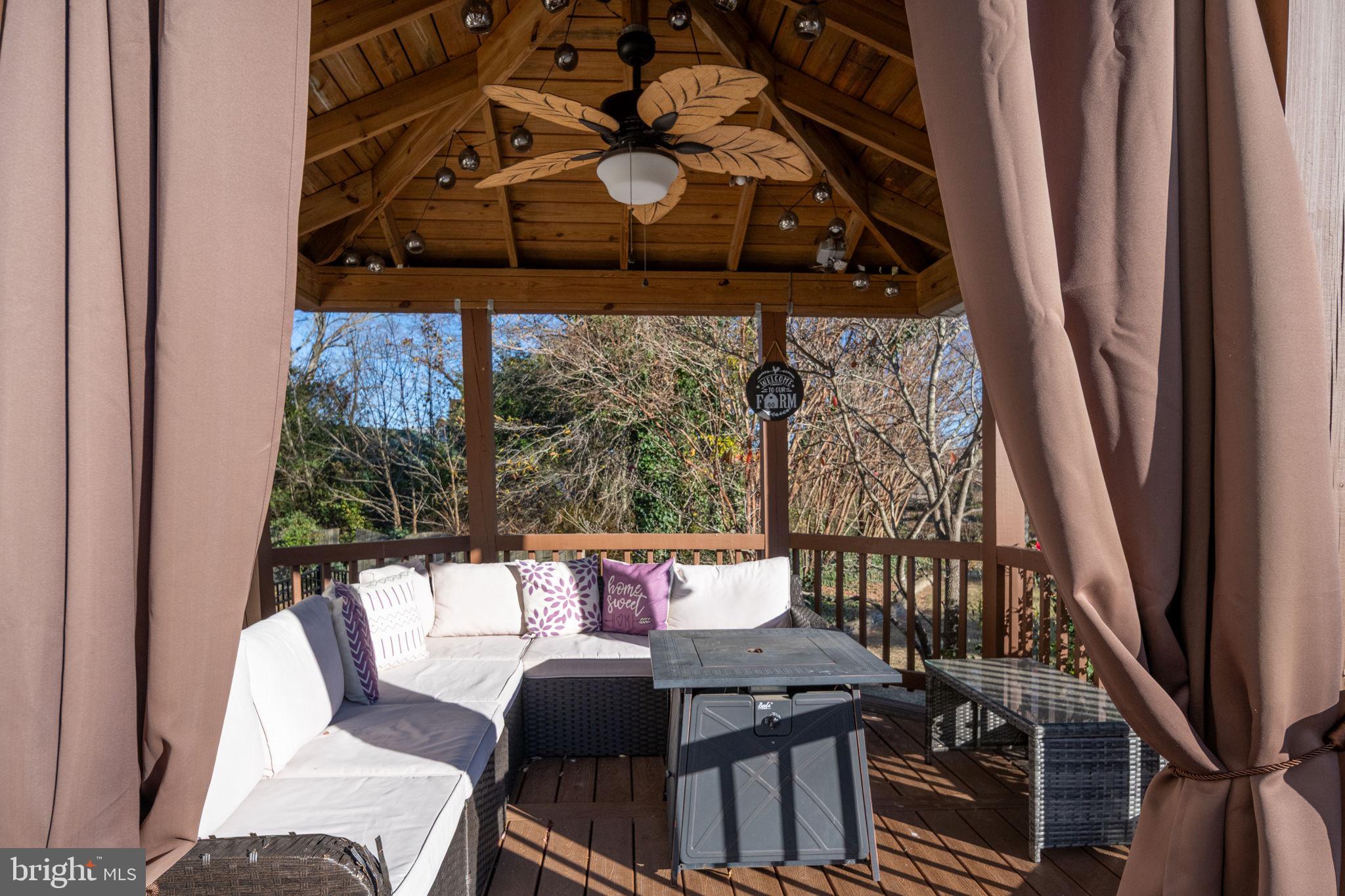 ESTATES AT WALNUT HILLS - Residential