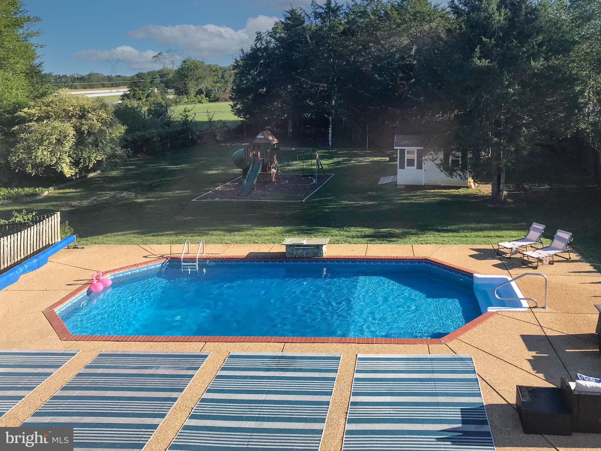 ESTATES AT WALNUT HILLS - Residential