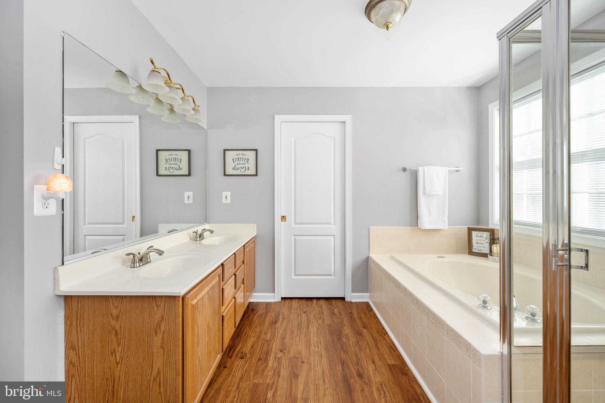 ESTATES AT WALNUT HILLS - Residential