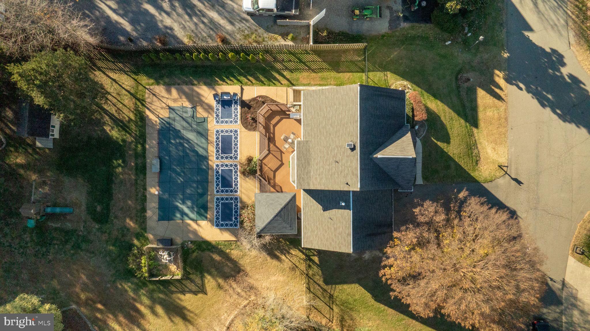 ESTATES AT WALNUT HILLS - Residential