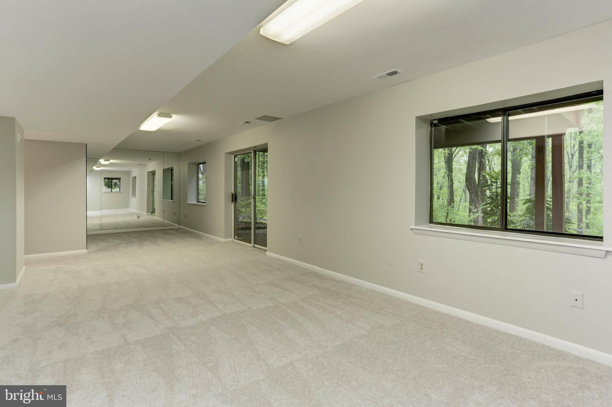 HICKORY RIDGE - Residential