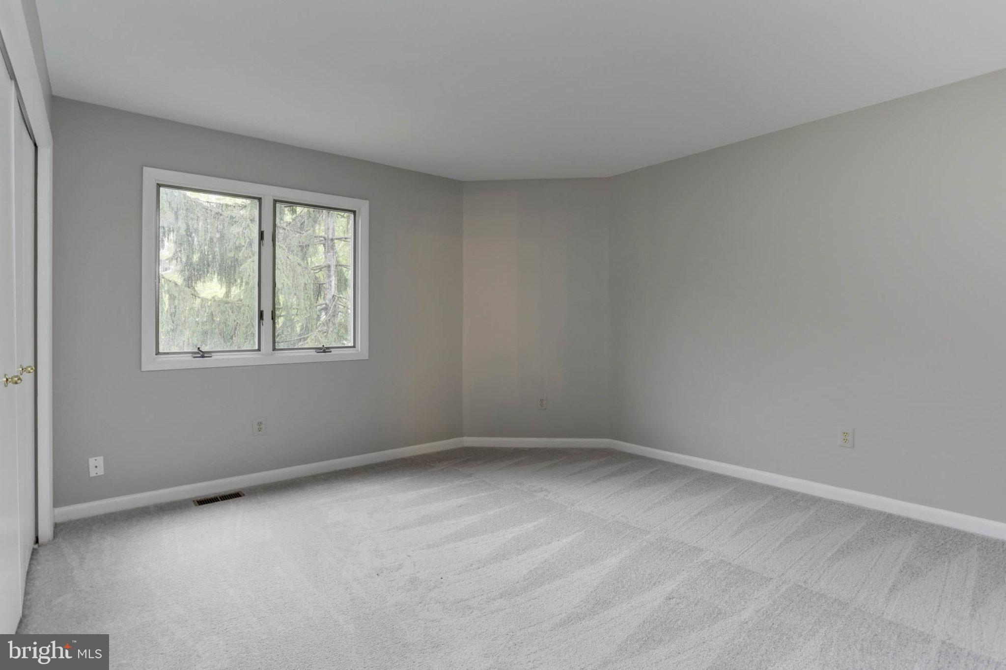 HICKORY RIDGE - Residential