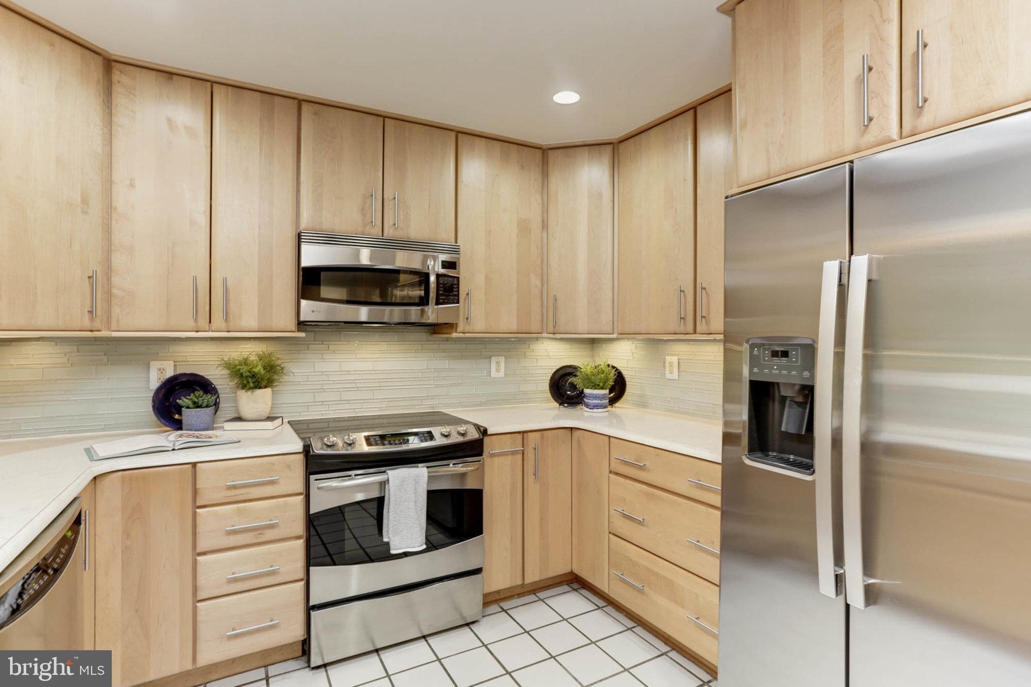 HICKORY RIDGE - Residential