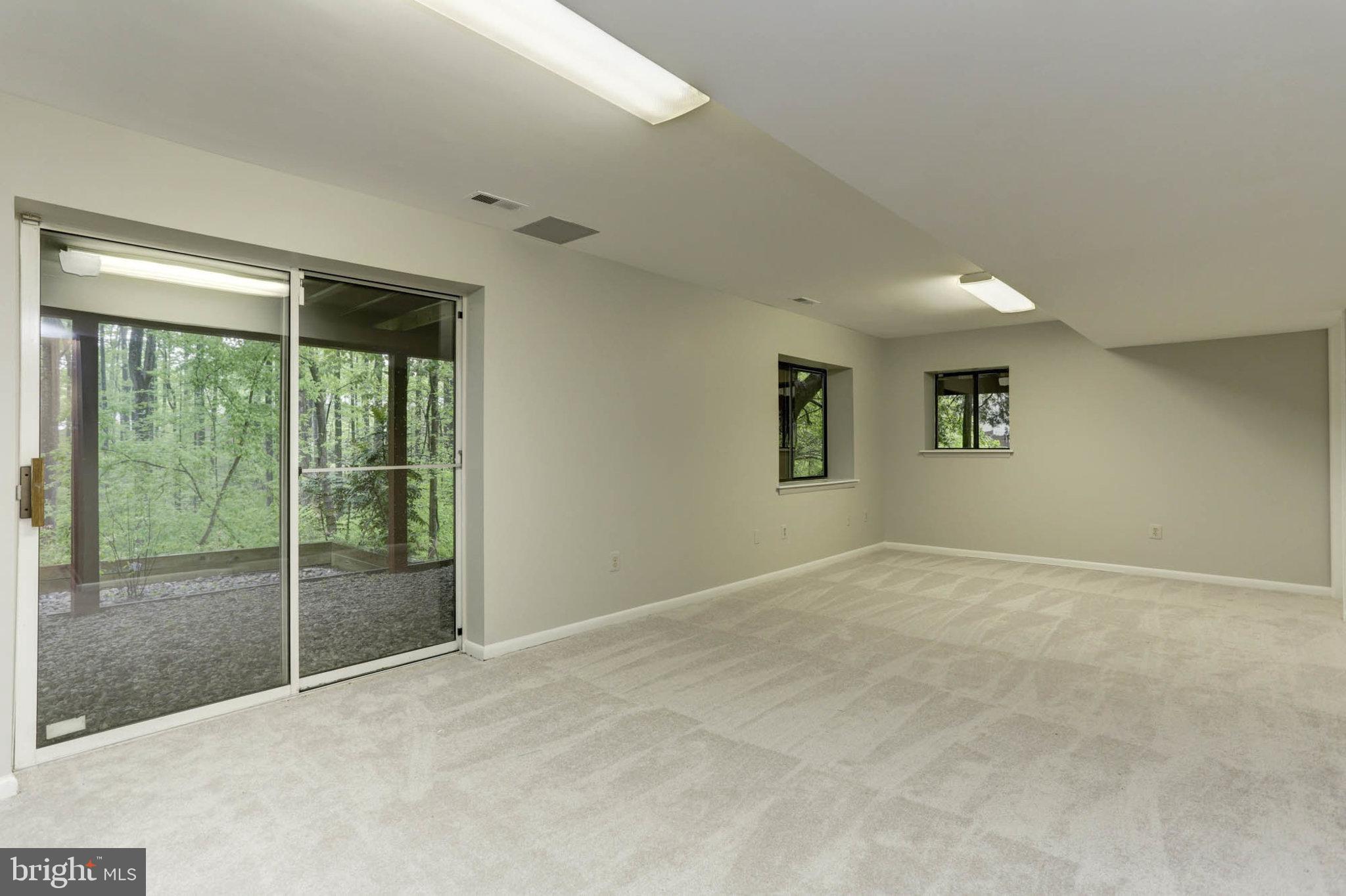 HICKORY RIDGE - Residential