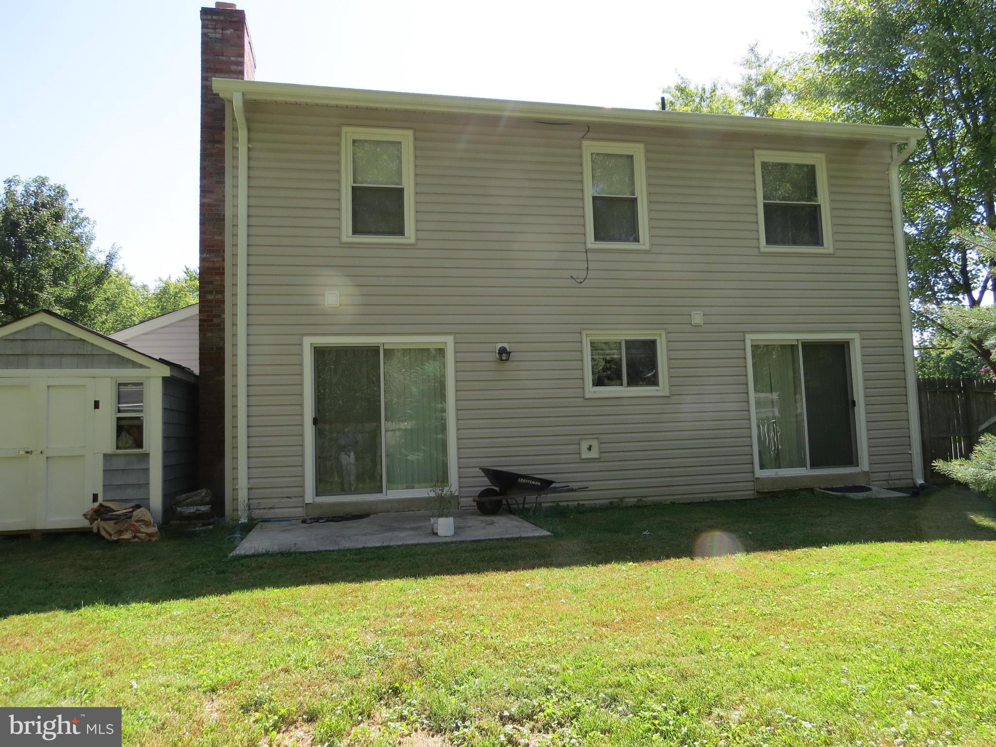 MILL CREEK TOWNE - Residential Lease