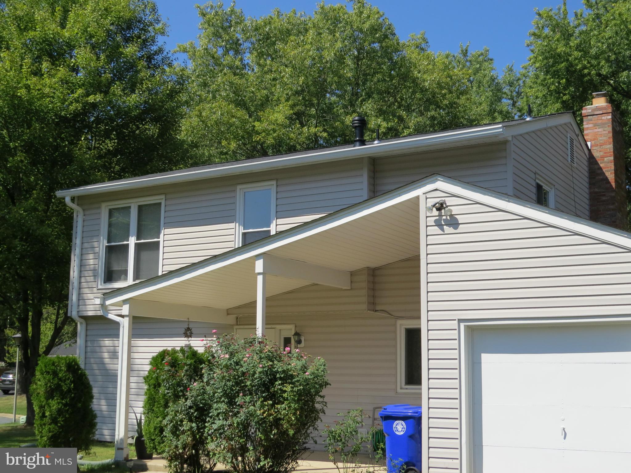 MILL CREEK TOWNE - Residential Lease