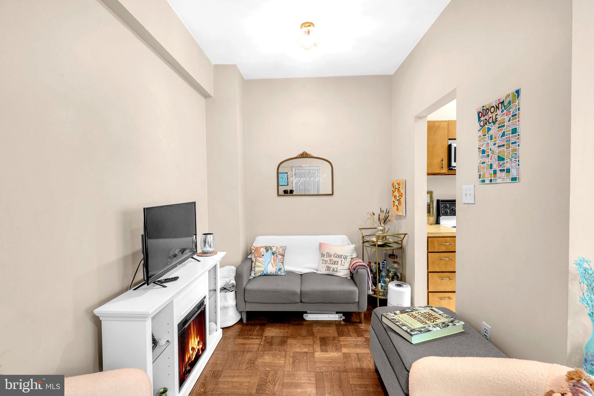 1725 NEW HAMPSHIRE AVENUE NW 303