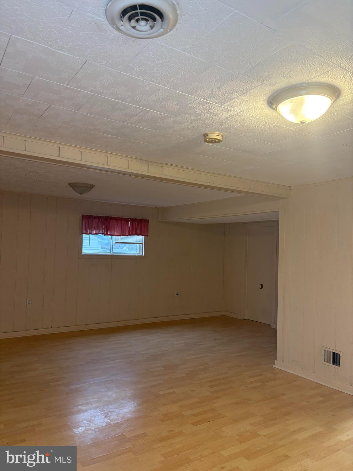 ASHBOURNE HILLS - Residential