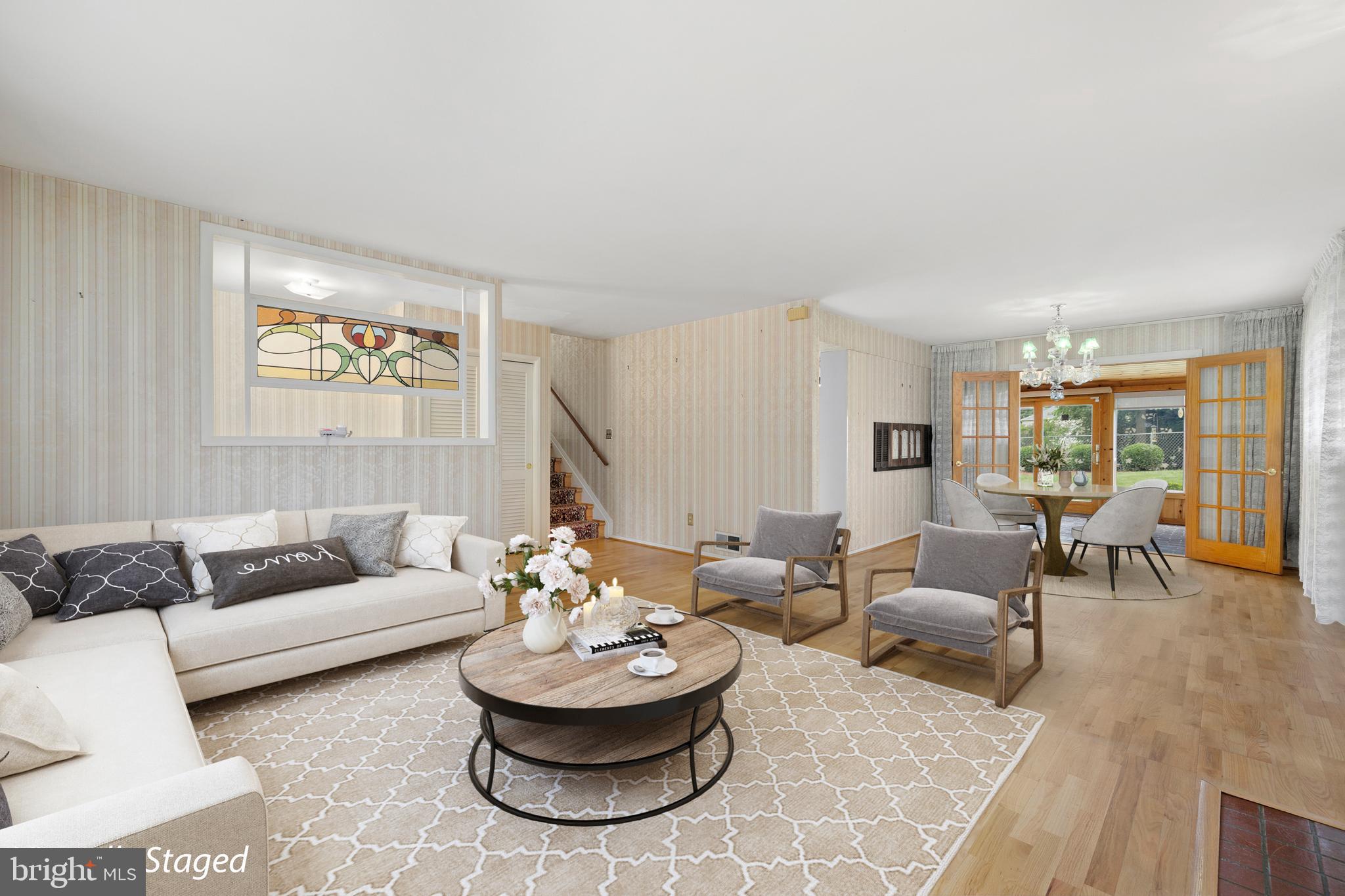 CRESTWOOD MANOR - Residential