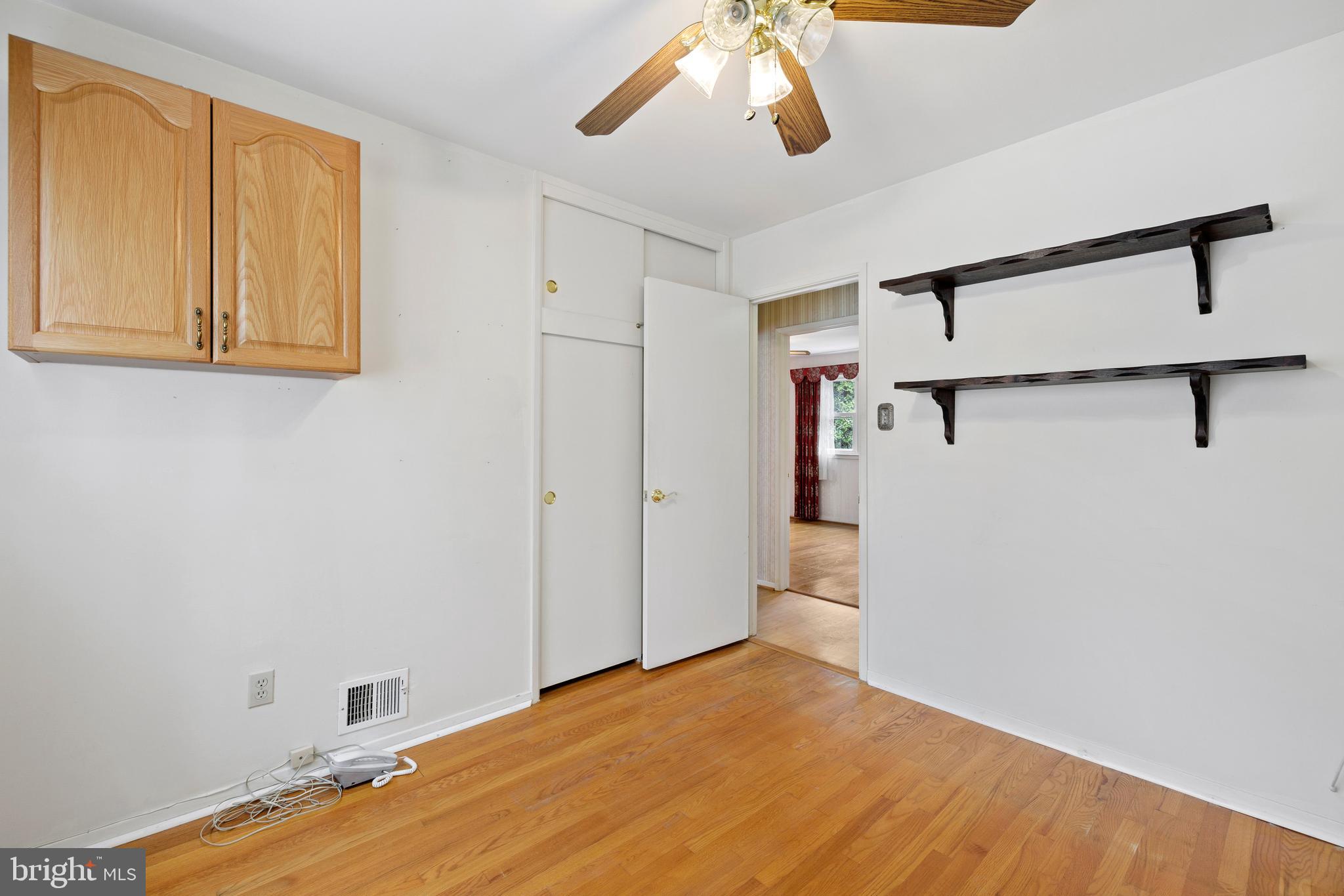 CRESTWOOD MANOR - Residential