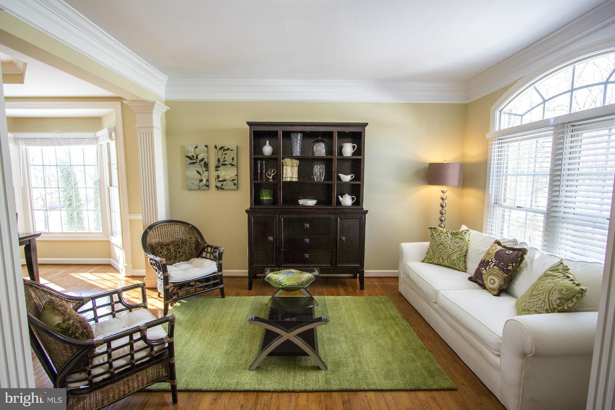 AMANDA PLACE - Residential