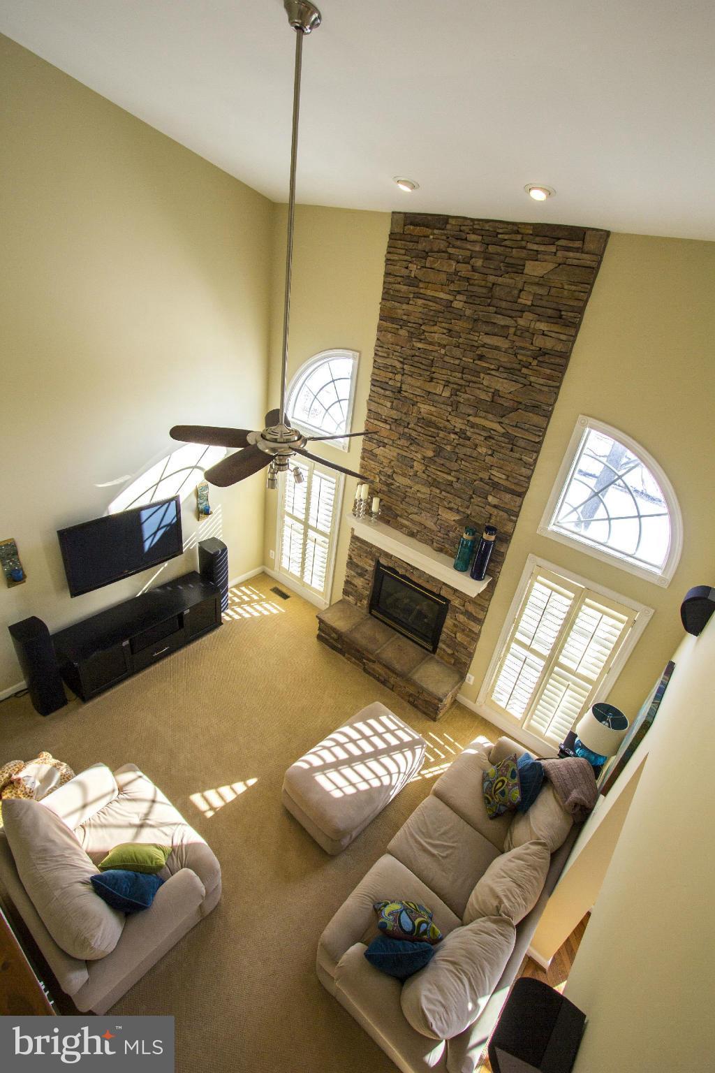 AMANDA PLACE - Residential