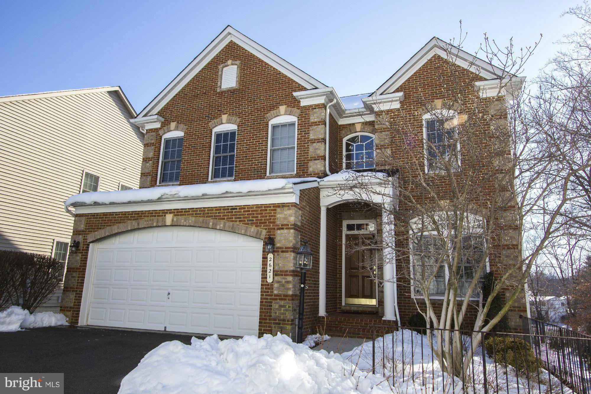 AMANDA PLACE - Residential