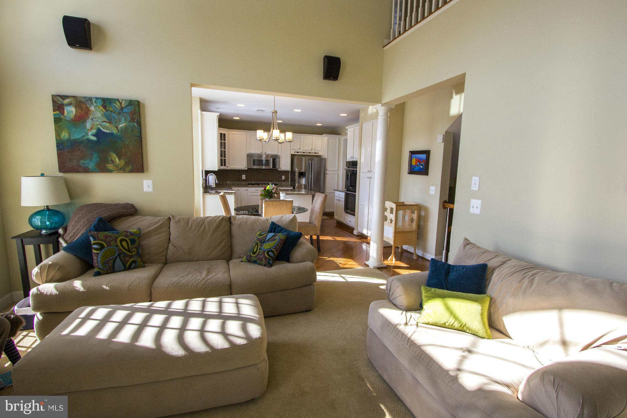 AMANDA PLACE - Residential