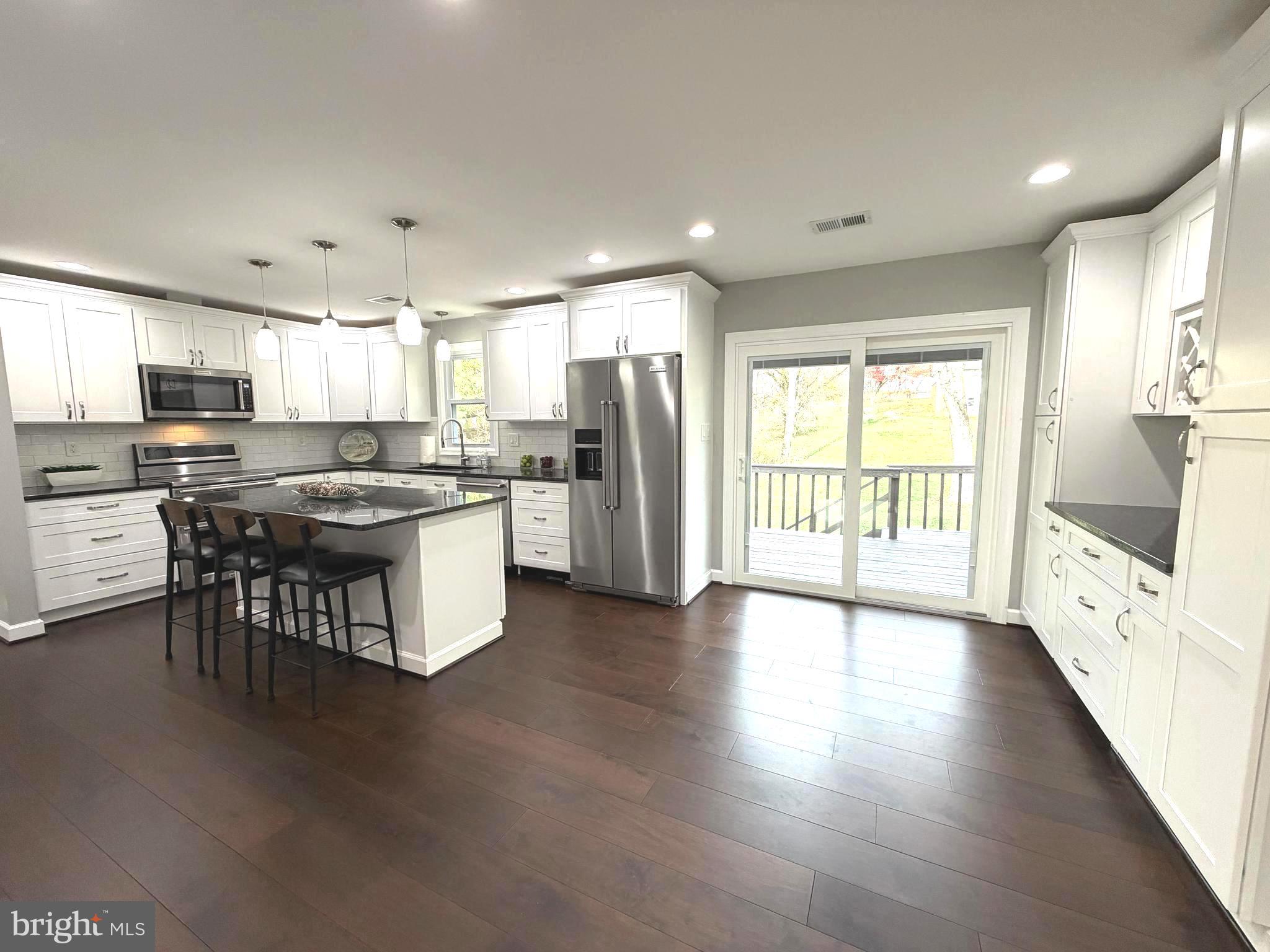 HAMMOND PARK - Residential