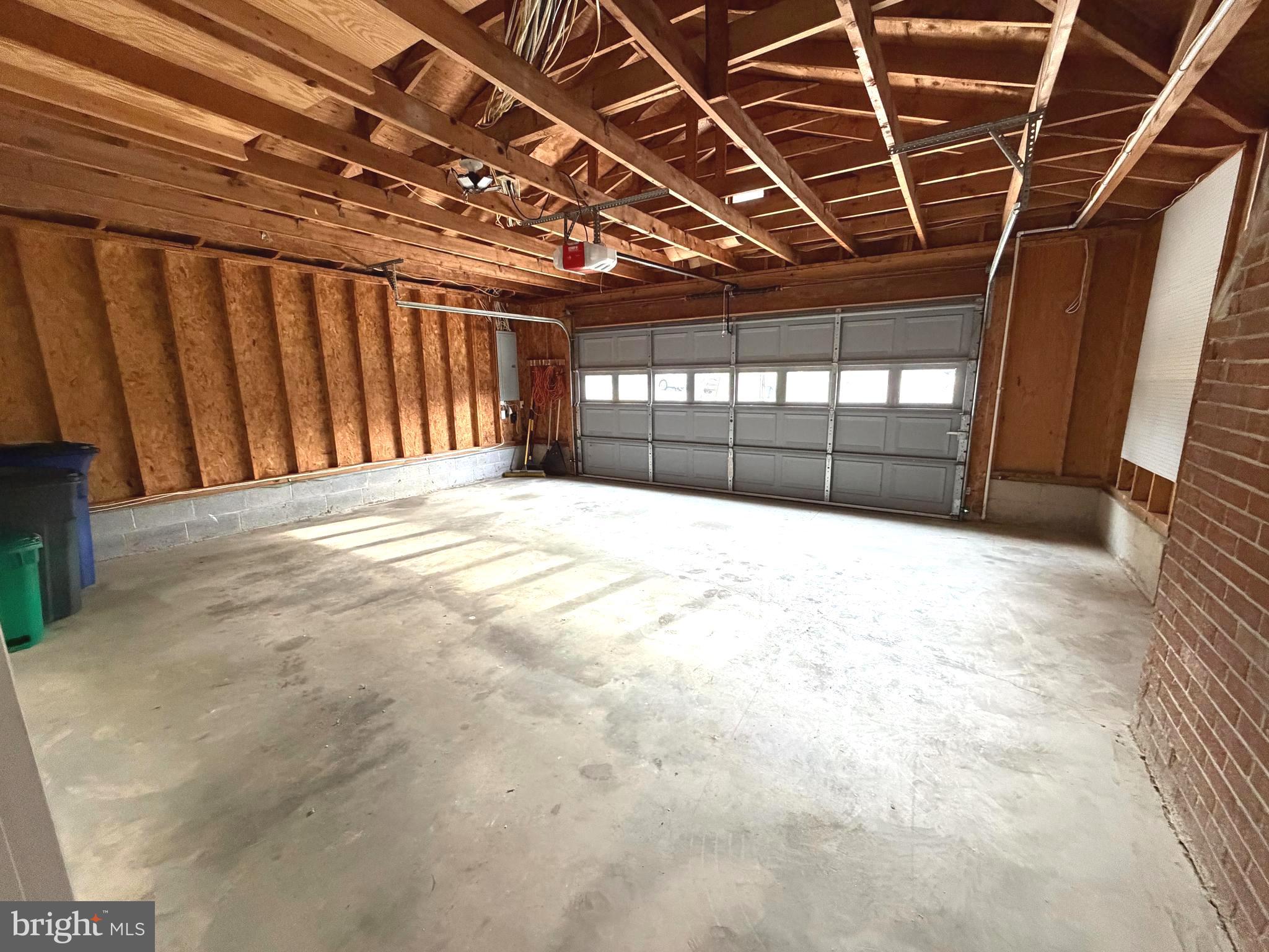 HAMMOND PARK - Residential