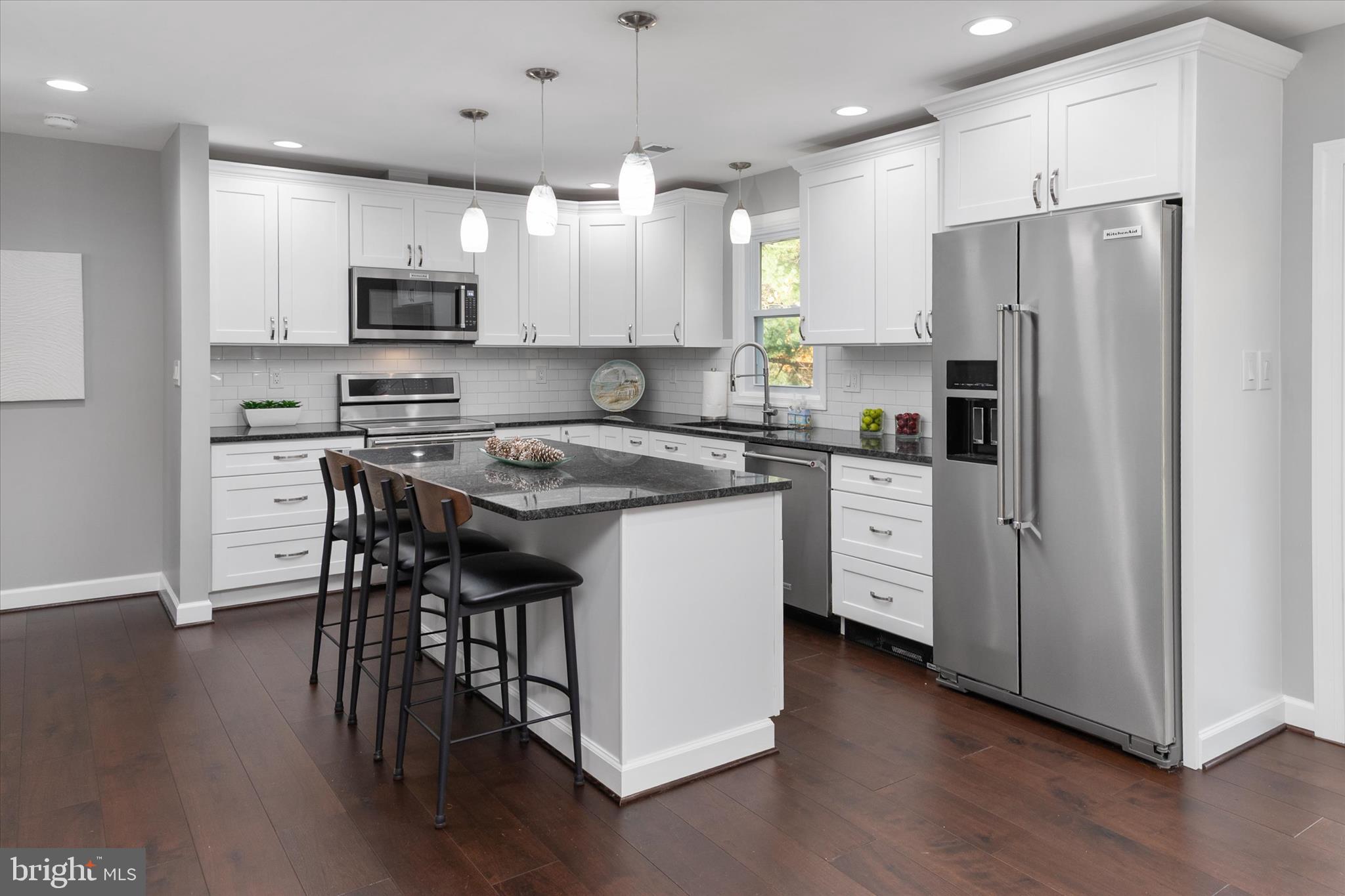 HAMMOND PARK - Residential