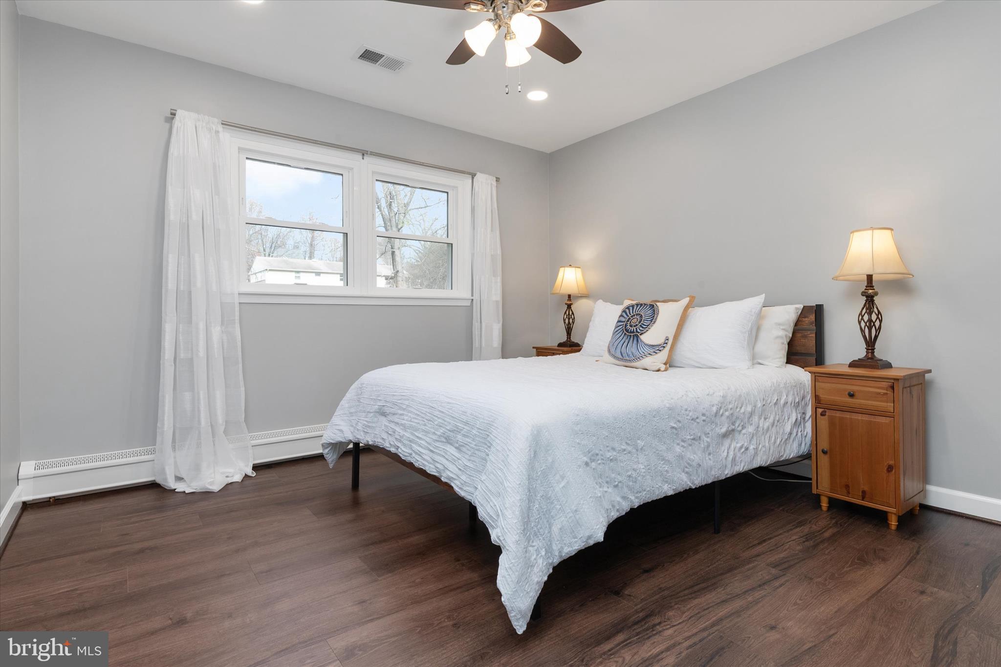 HAMMOND PARK - Residential