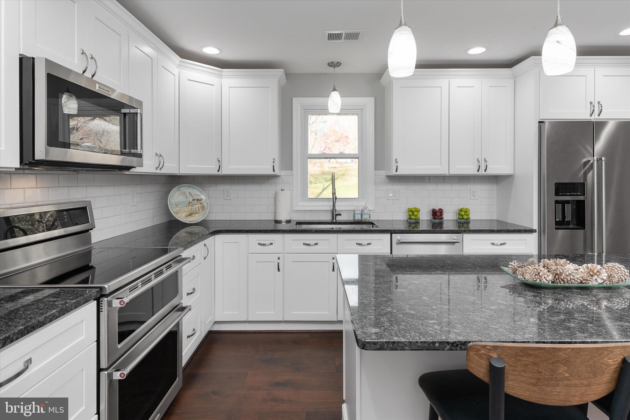 HAMMOND PARK - Residential