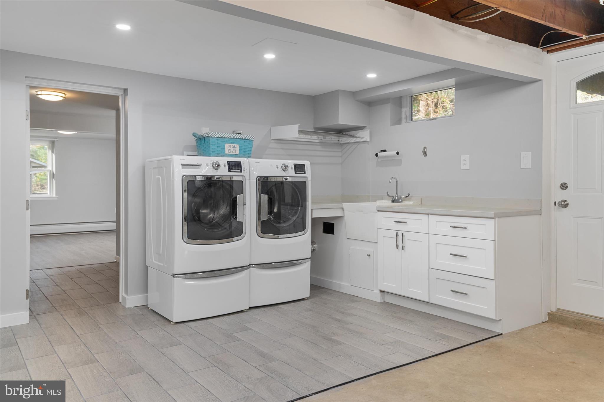 HAMMOND PARK - Residential