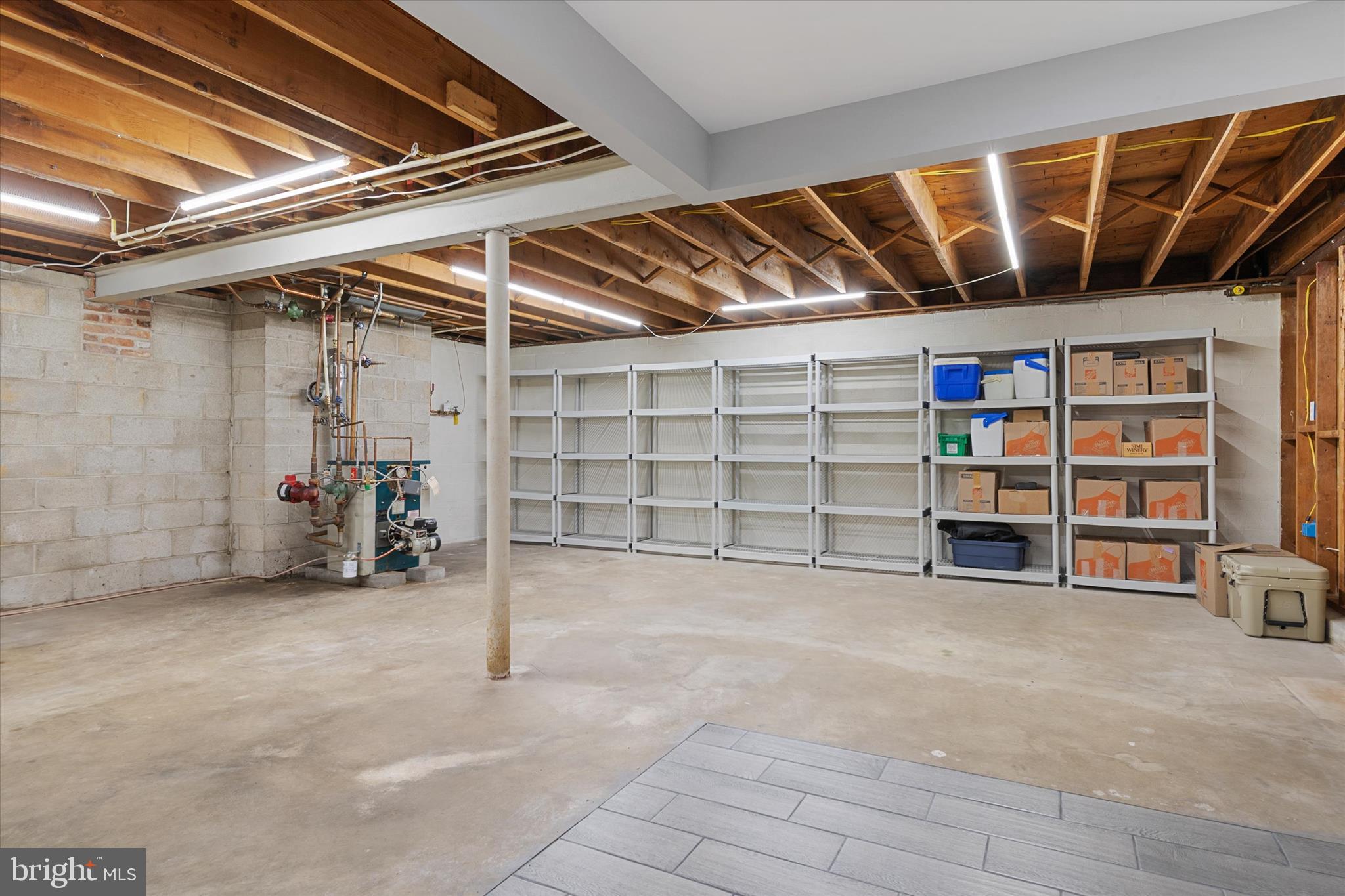 HAMMOND PARK - Residential